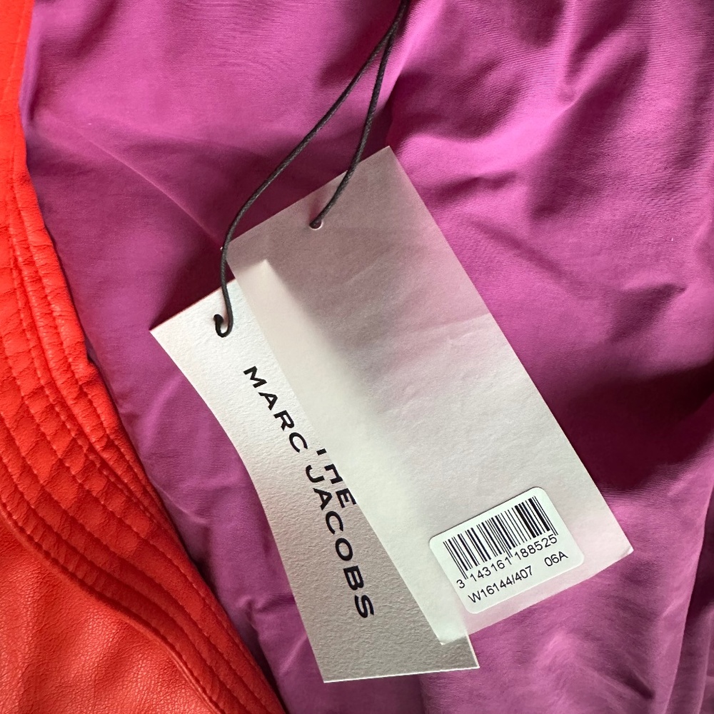 The Marc Jacobs NWT kids puffer jacket size 6 - Picture 6 of 6